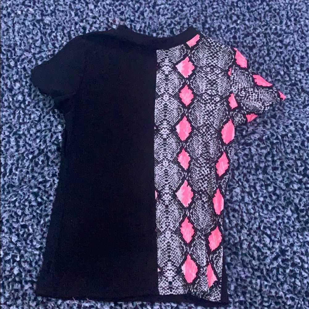 half black, half snake pattern